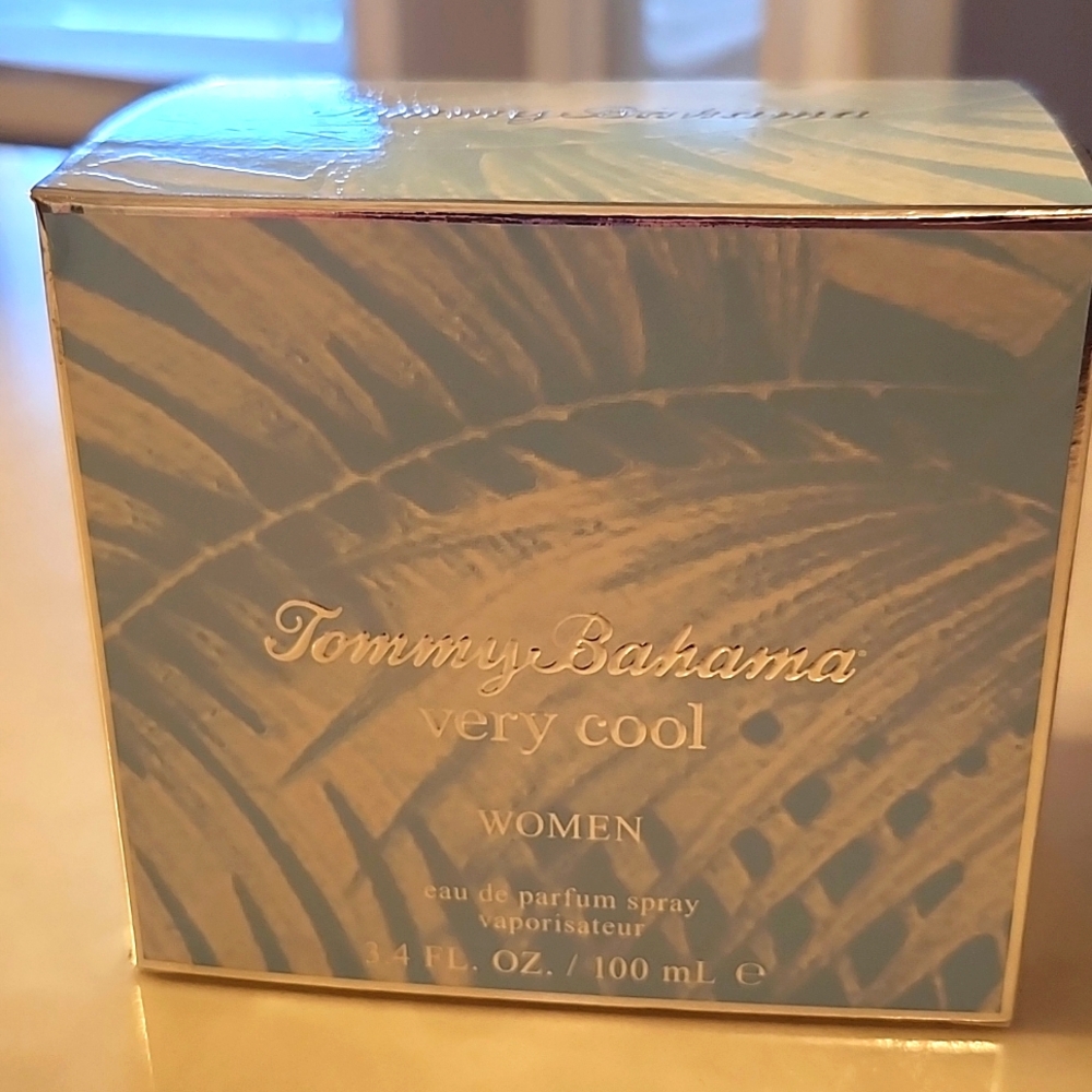Tommy Bahama Very Cool by Tommy Bahama for Women 3.4 oz EDP Spray